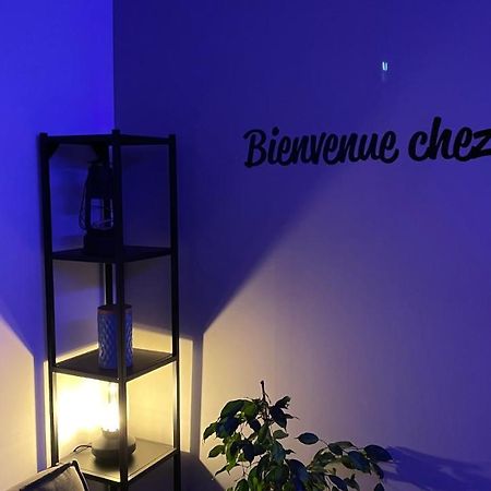 Bienvenue Chez Vous "Appartement Classe 2 Etoiles En Rdc Avec Espace Exterieur Et Parking" 돌 외부 사진